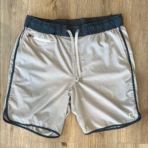 Vuori Banks 7” Shorts